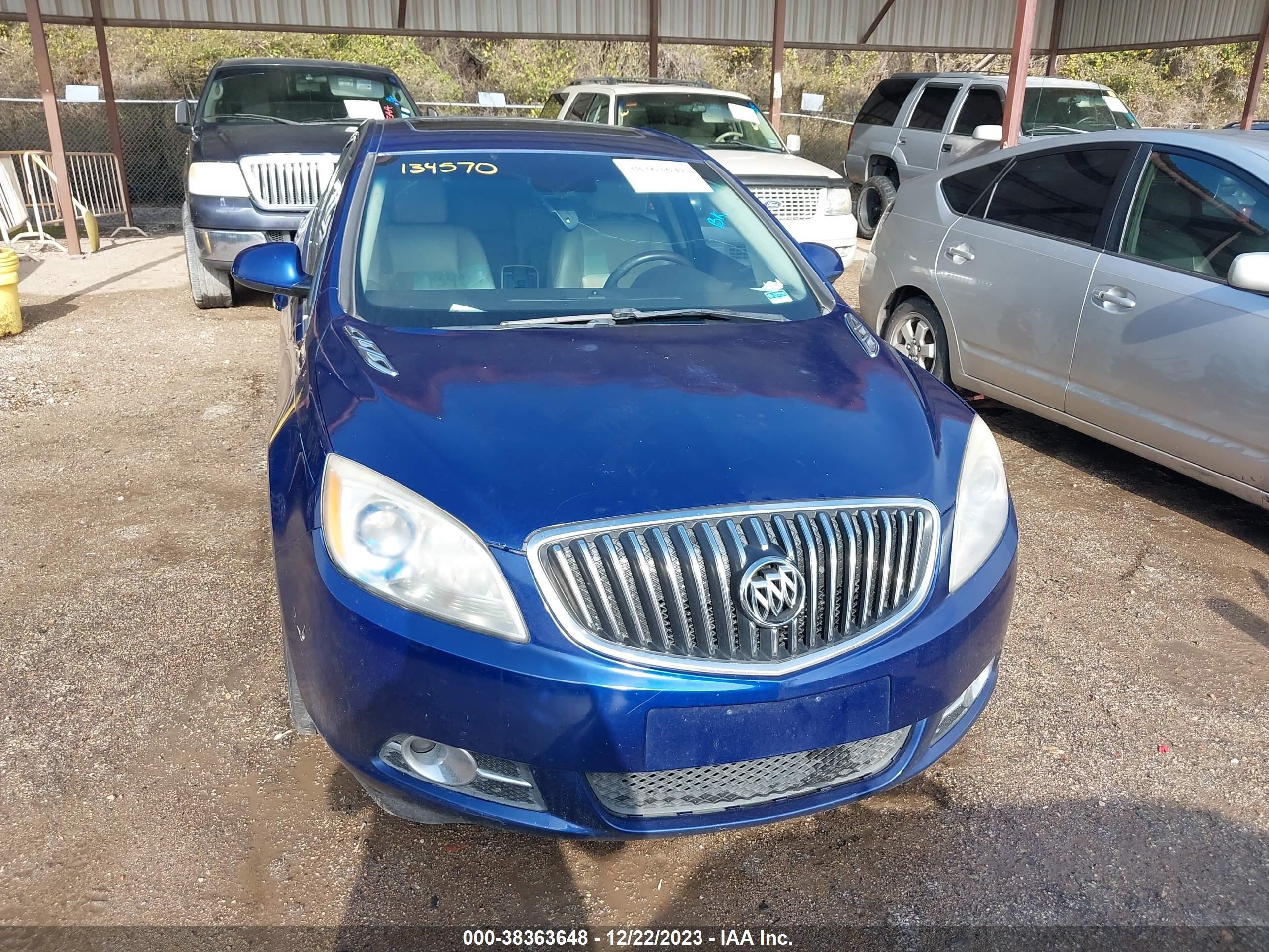 Photo 5 VIN: 1G4PR5SK4D4134570 - BUICK VERANO 