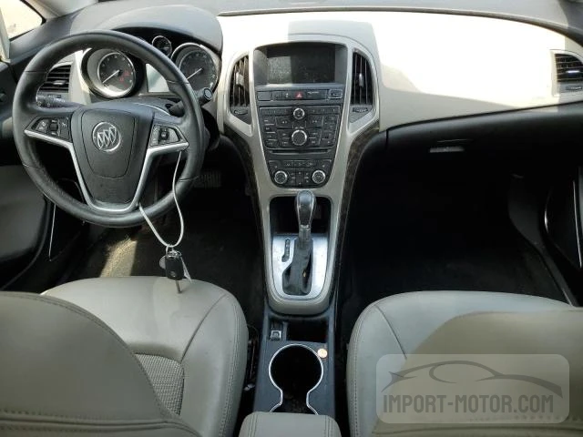 Photo 7 VIN: 1G4PR5SK4E4234797 - BUICK VERANO 