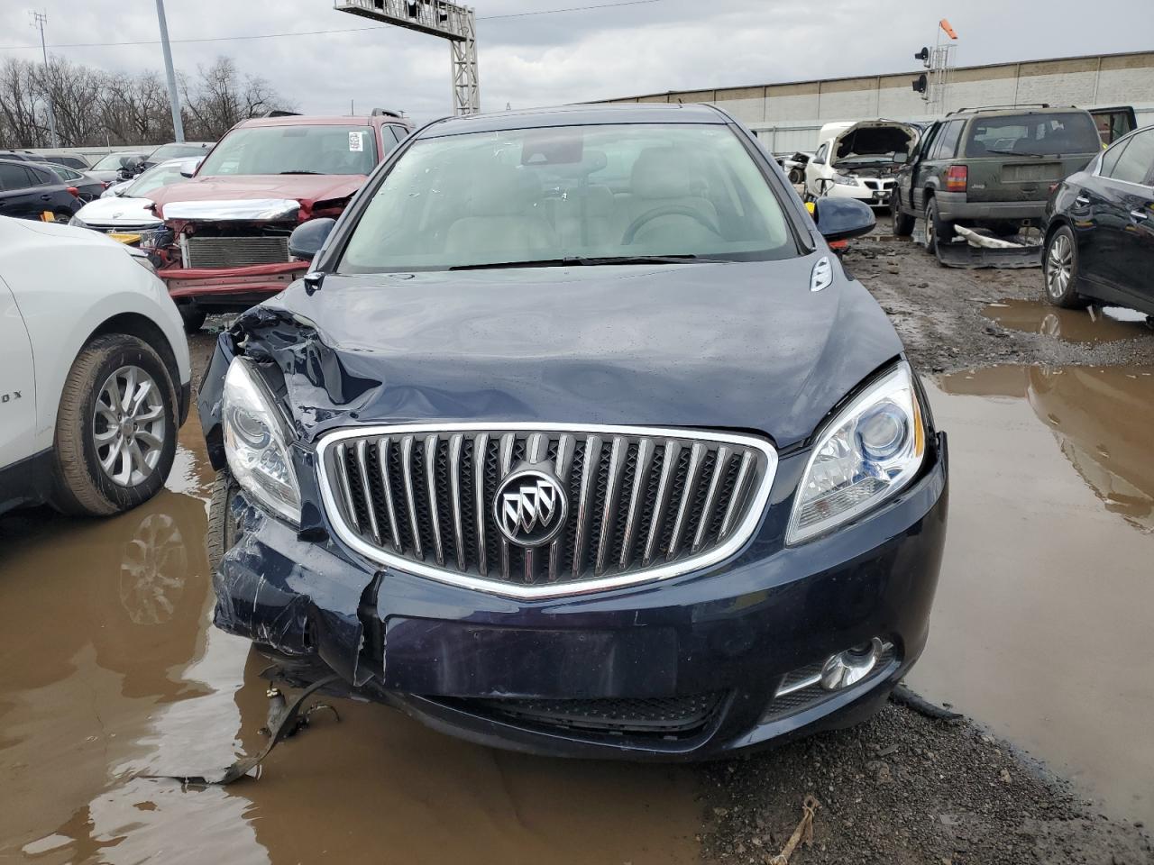 Photo 4 VIN: 1G4PR5SK4F4113687 - BUICK VERANO 