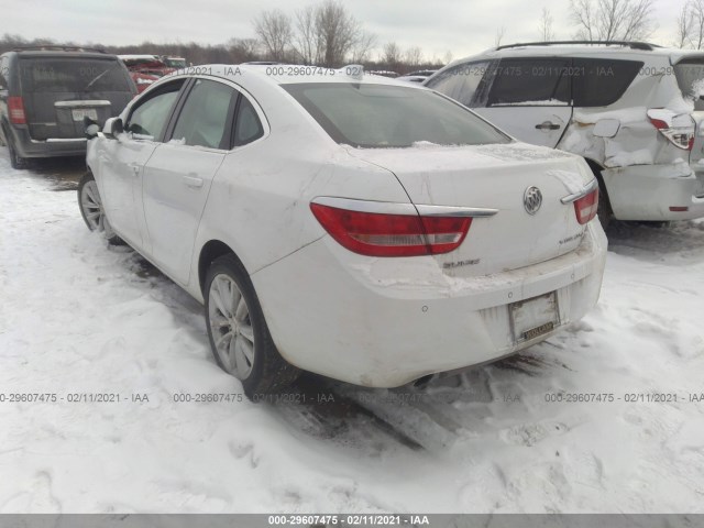 Photo 2 VIN: 1G4PR5SK4F4129758 - BUICK VERANO 