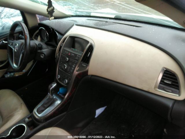 Photo 4 VIN: 1G4PR5SK4F4144499 - BUICK VERANO 