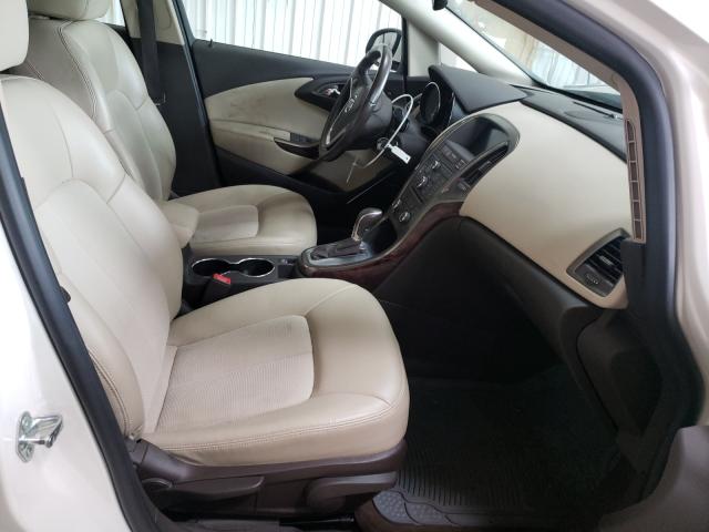 Photo 4 VIN: 1G4PR5SK4F4150450 - BUICK VERANO CON 