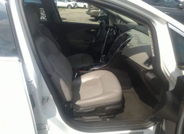 Photo 4 VIN: 1G4PR5SK4H4109769 - BUICK VERANO 