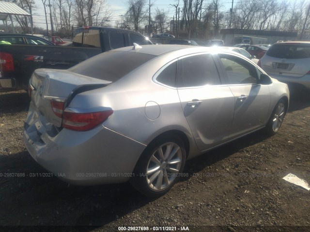 Photo 3 VIN: 1G4PR5SK5C4187132 - BUICK VERANO 