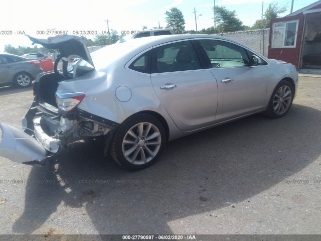 Photo 3 VIN: 1G4PR5SK5D4108172 - BUICK VERANO 