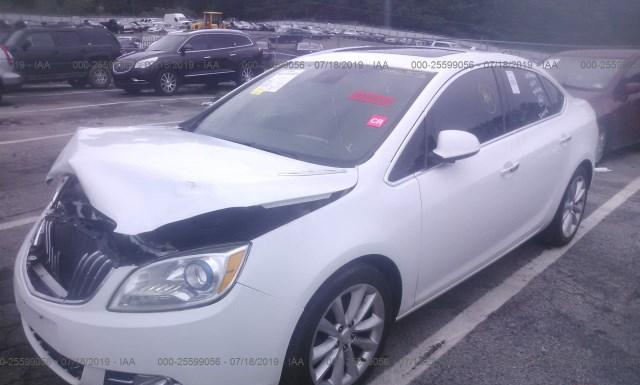 Photo 1 VIN: 1G4PR5SK5D4116935 - BUICK VERANO 