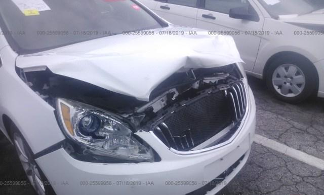 Photo 5 VIN: 1G4PR5SK5D4116935 - BUICK VERANO 