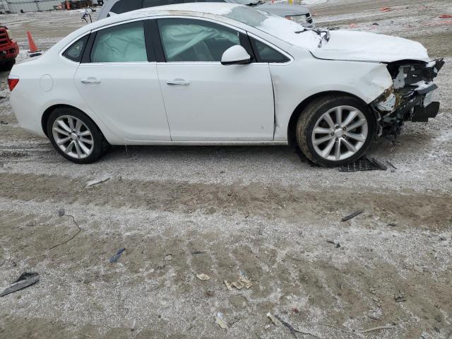 Photo 3 VIN: 1G4PR5SK5D4152544 - BUICK VERANO 