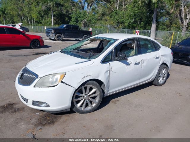 Photo 1 VIN: 1G4PR5SK5D4206778 - BUICK VERANO 