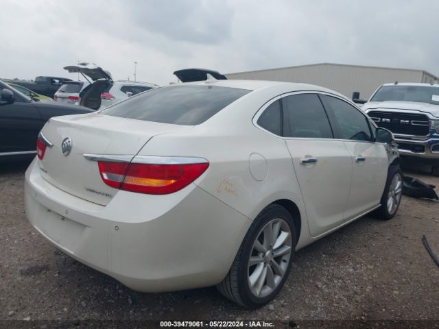 Photo 3 VIN: 1G4PR5SK5D4227727 - BUICK VERANO 