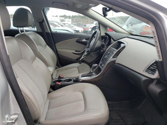 Photo 4 VIN: 1G4PR5SK5D4227839 - BUICK VERANO CON 