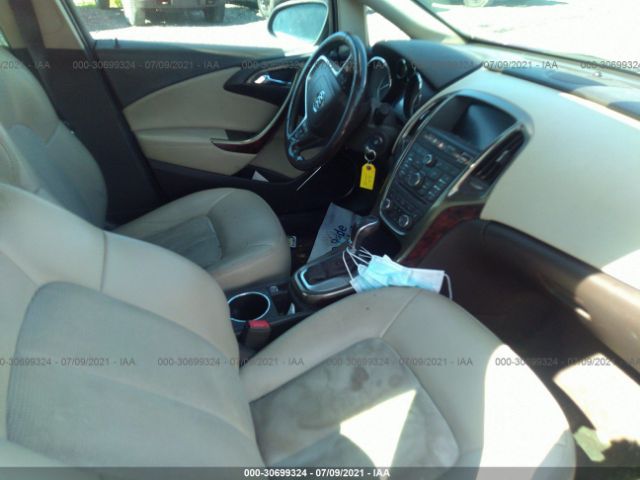 Photo 4 VIN: 1G4PR5SK5E4164145 - BUICK VERANO 