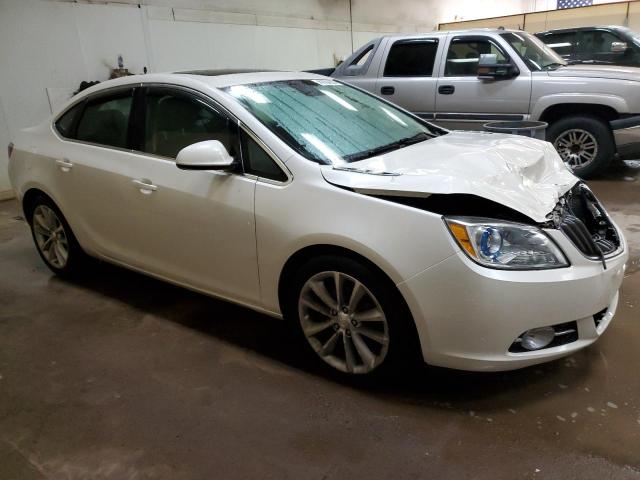 Photo 3 VIN: 1G4PR5SK5G4100285 - BUICK VERANO 