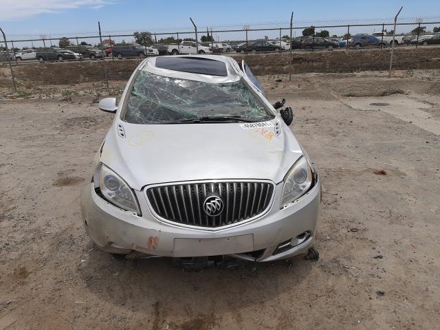 Photo 8 VIN: 1G4PR5SK5H4104807 - BUICK VERANO SPO 