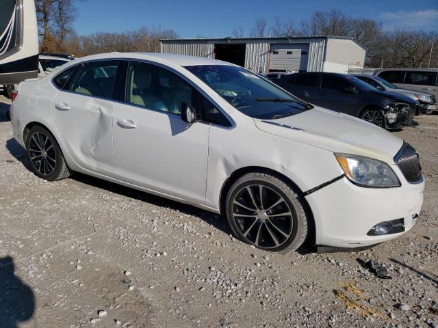 Photo 3 VIN: 1G4PR5SK5H4111112 - BUICK VERANO SPO 