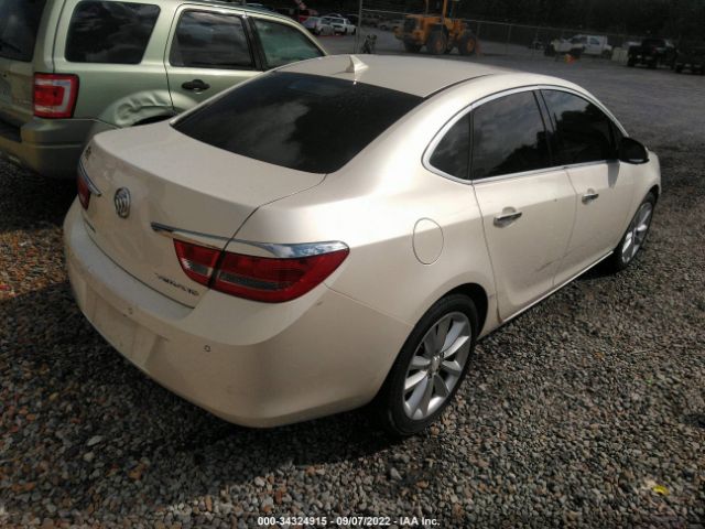 Photo 3 VIN: 1G4PR5SK6C4188788 - BUICK VERANO 