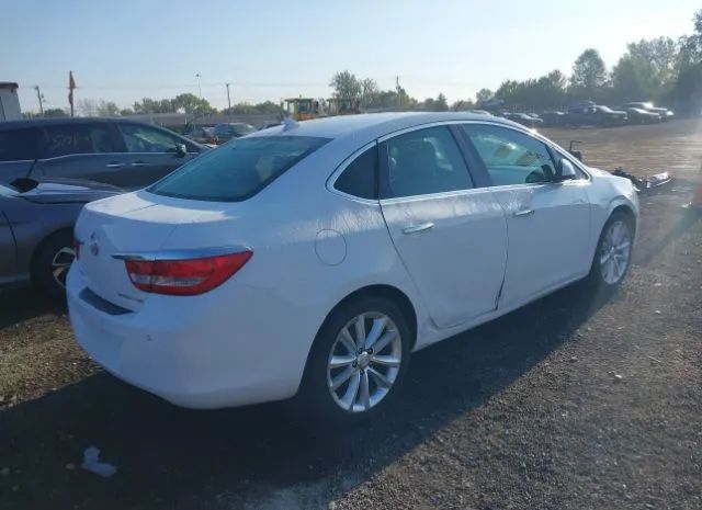 Photo 3 VIN: 1G4PR5SK6D4216283 - BUICK VERANO 