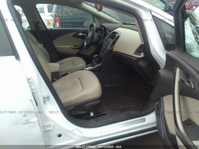 Photo 4 VIN: 1G4PR5SK6F4160266 - BUICK VERANO 