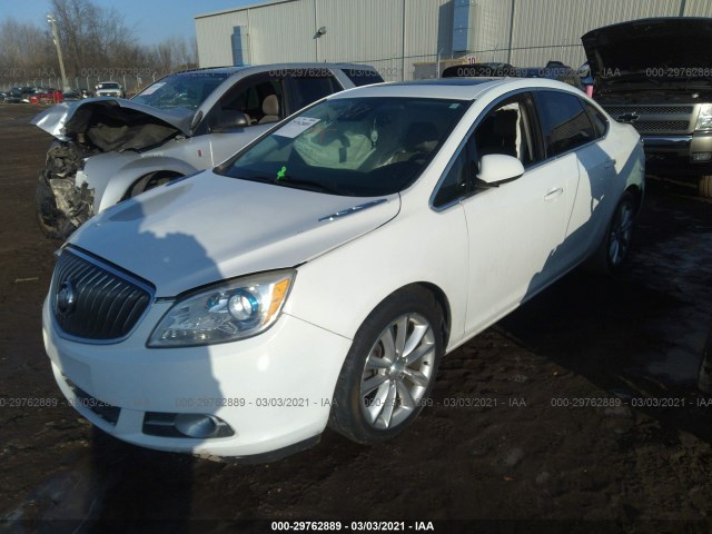 Photo 1 VIN: 1G4PR5SK6F4183742 - BUICK VERANO 