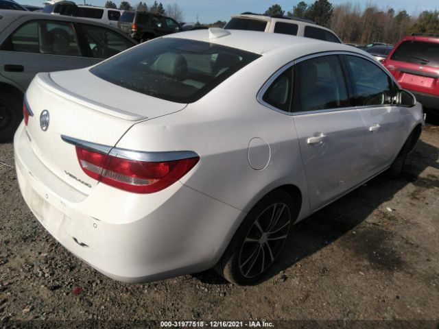 Photo 3 VIN: 1G4PR5SK6H4118571 - BUICK VERANO 