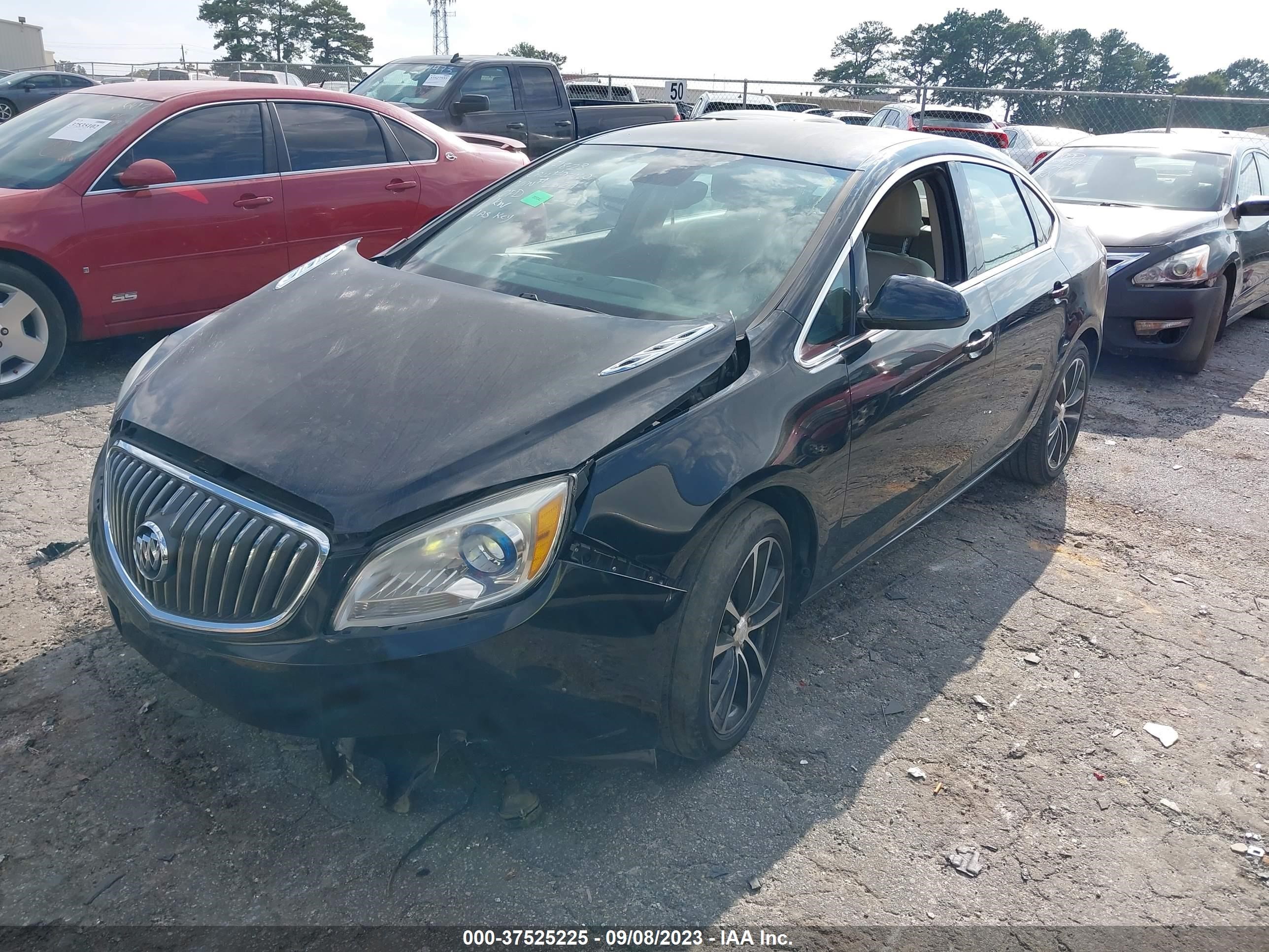 Photo 1 VIN: 1G4PR5SK6H4122829 - BUICK VERANO 