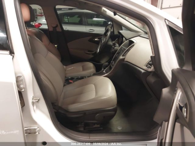 Photo 4 VIN: 1G4PR5SK7E4100382 - BUICK VERANO 