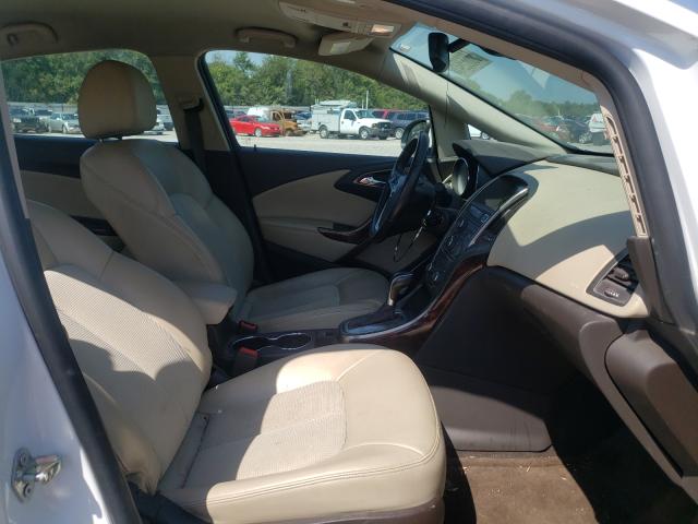 Photo 4 VIN: 1G4PR5SK7F4205991 - BUICK VERANO CON 