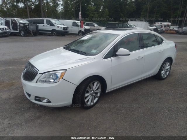 Photo 1 VIN: 1G4PR5SK7F4215114 - BUICK VERANO 