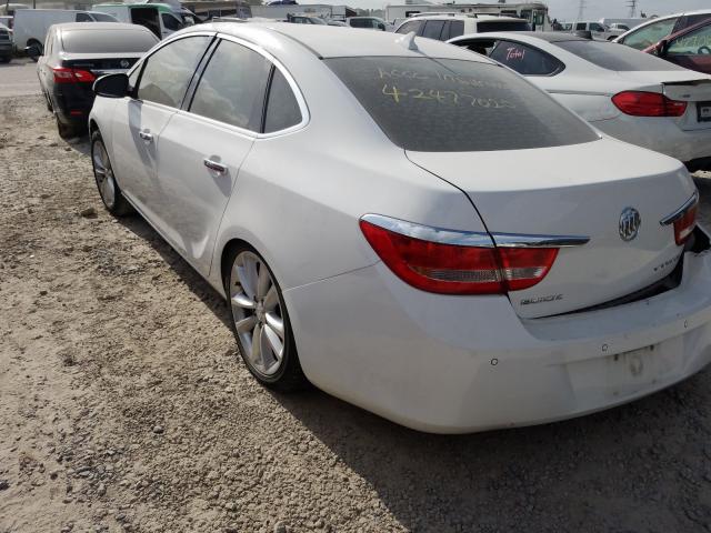 Photo 2 VIN: 1G4PR5SK8C4178053 - BUICK VERANO CON 