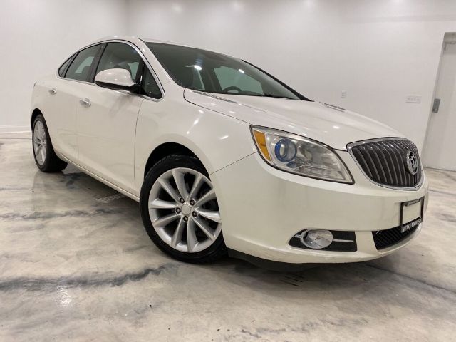 Photo 1 VIN: 1G4PR5SK8C4218731 - BUICK VERANO 