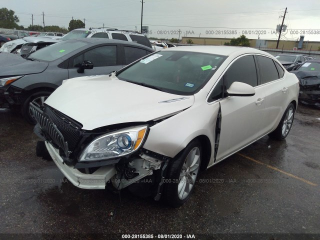 Photo 1 VIN: 1G4PR5SK8F4127012 - BUICK VERANO 