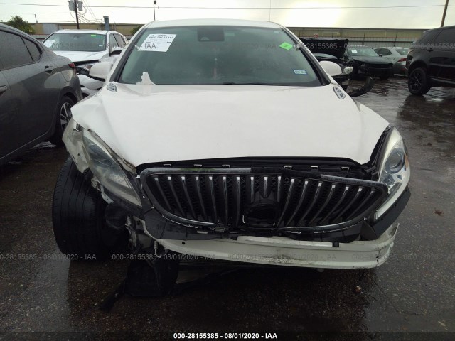 Photo 5 VIN: 1G4PR5SK8F4127012 - BUICK VERANO 