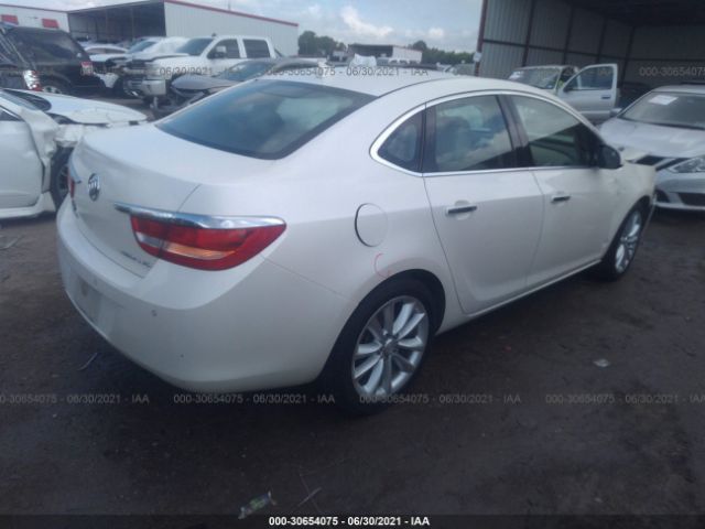 Photo 3 VIN: 1G4PR5SK9C4224716 - BUICK VERANO 