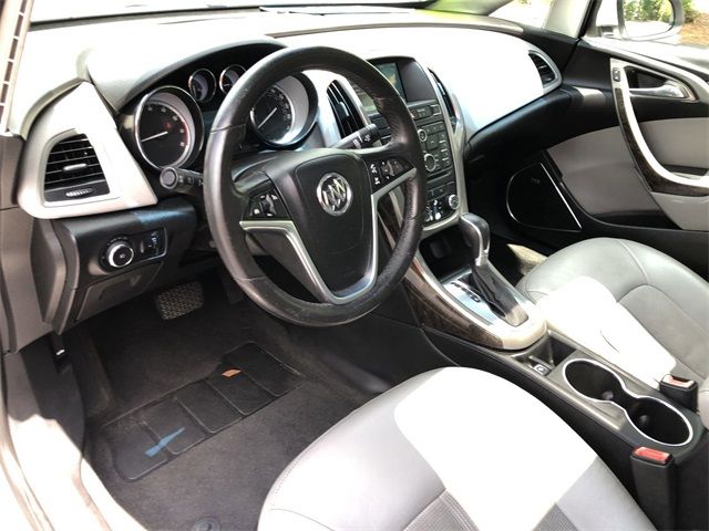 Photo 7 VIN: 1G4PR5SK9D4111592 - BUICK VERANO 