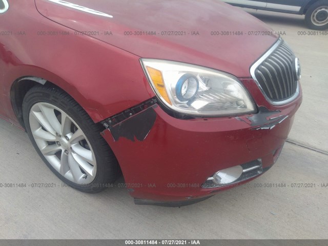 Photo 5 VIN: 1G4PR5SK9E4115692 - BUICK VERANO 