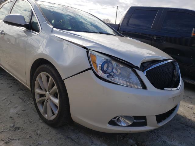 Photo 8 VIN: 1G4PR5SK9E4153861 - BUICK VERANO CON 