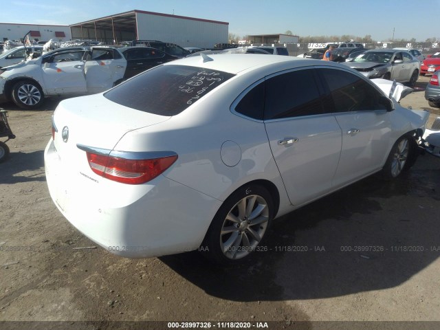 Photo 3 VIN: 1G4PR5SK9E4175164 - BUICK VERANO 