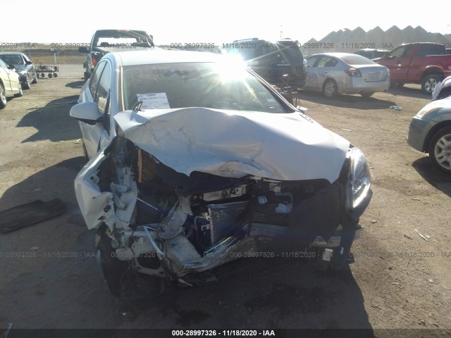 Photo 5 VIN: 1G4PR5SK9E4175164 - BUICK VERANO 