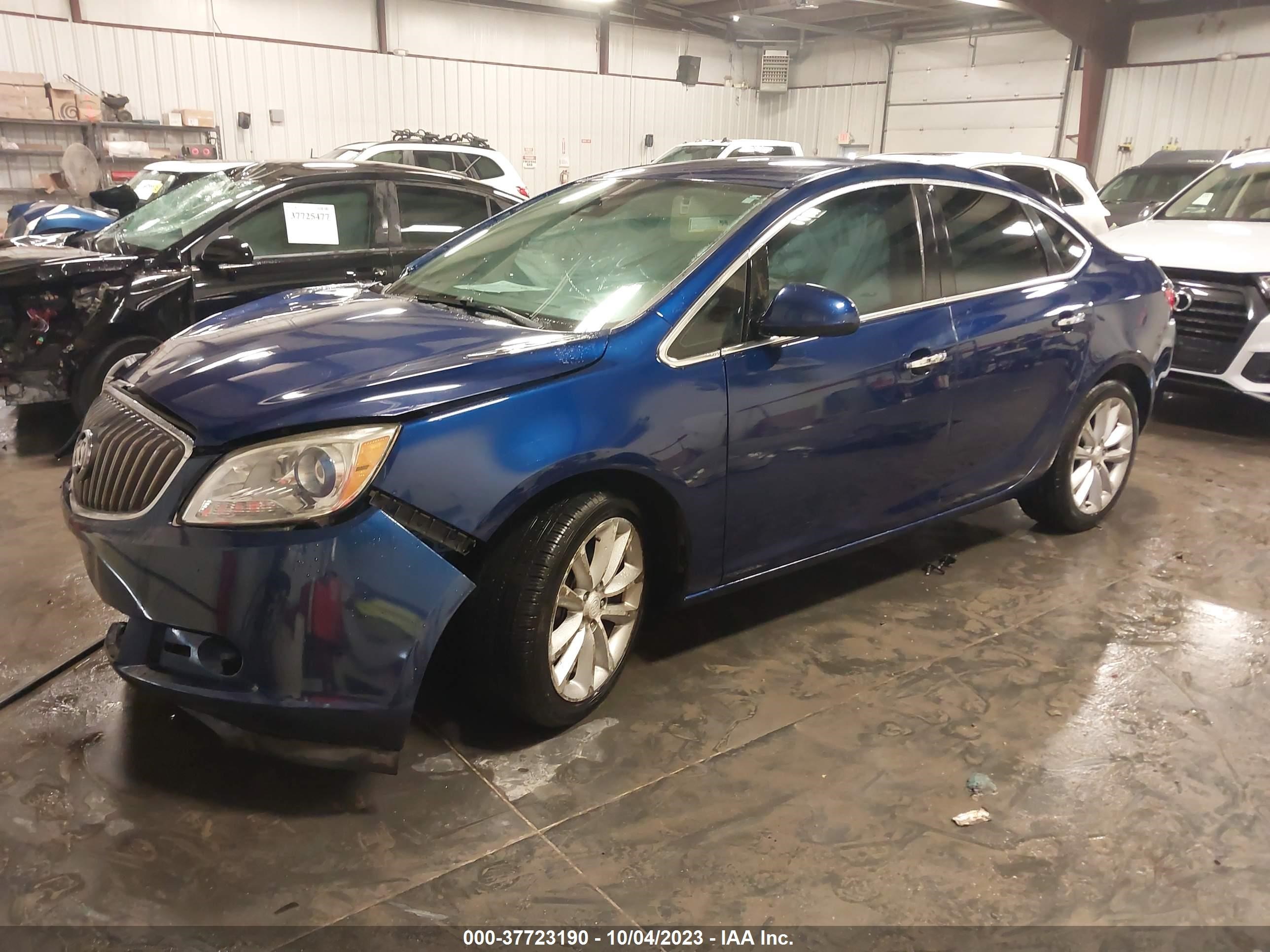 Photo 1 VIN: 1G4PR5SK9E4182454 - BUICK VERANO 