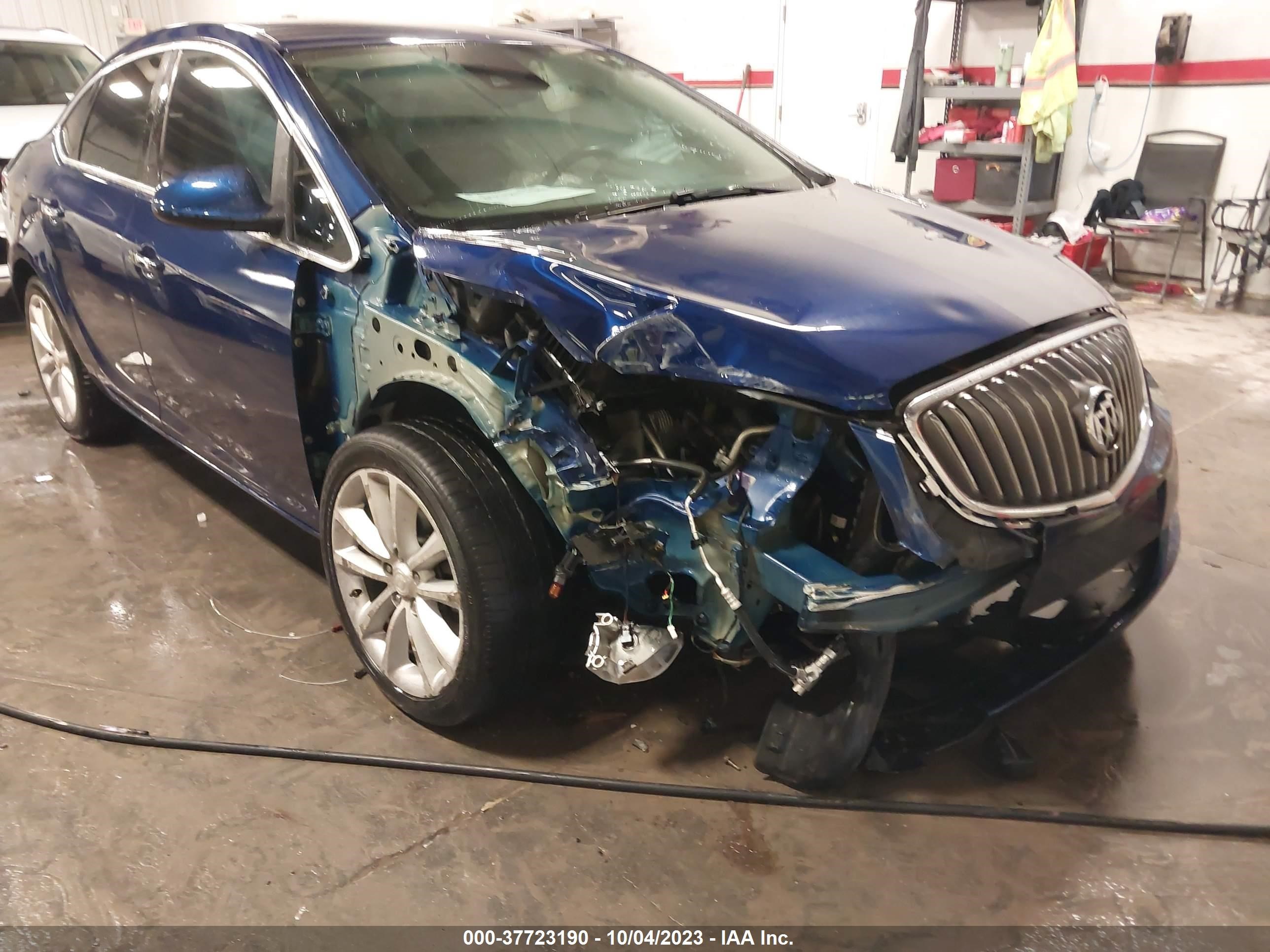 Photo 5 VIN: 1G4PR5SK9E4182454 - BUICK VERANO 