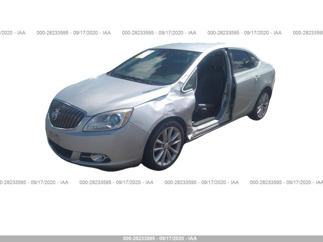 Photo 1 VIN: 1G4PR5SK9G4157945 - BUICK VERANO 