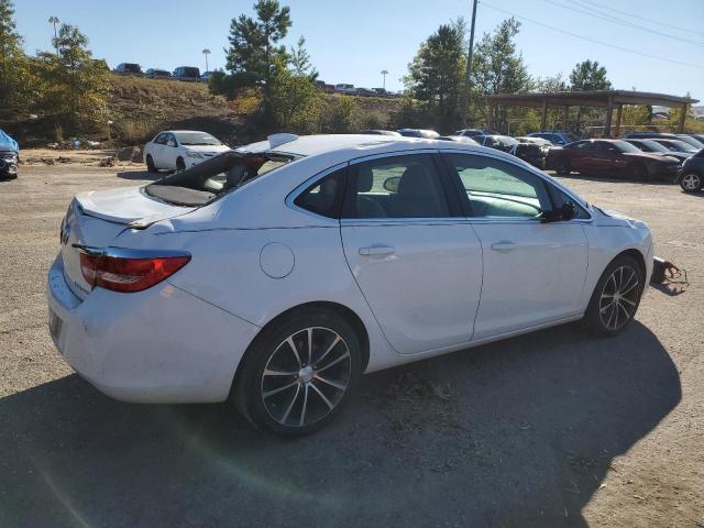 Photo 2 VIN: 1G4PR5SK9H4115776 - BUICK VERANO SPO 