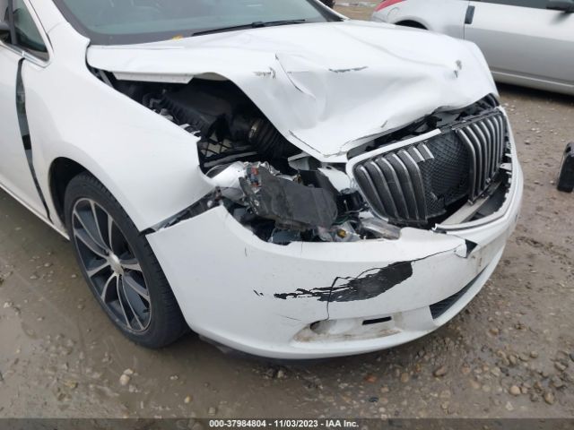 Photo 5 VIN: 1G4PR5SK9H4117382 - BUICK VERANO 