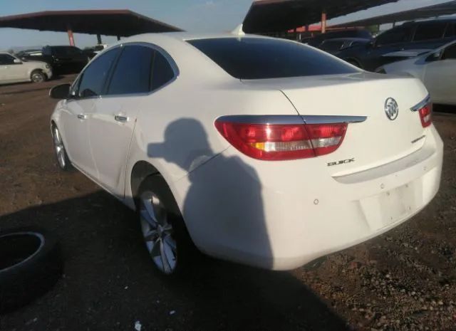 Photo 2 VIN: 1G4PR5SKXD4109169 - BUICK VERANO 