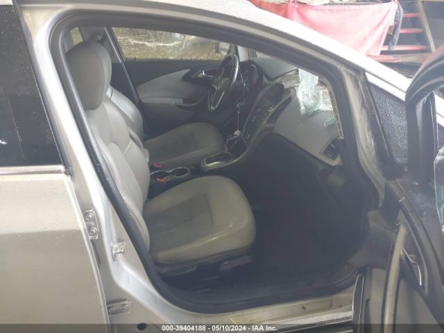 Photo 4 VIN: 1G4PR5SKXD4207327 - BUICK VERANO 