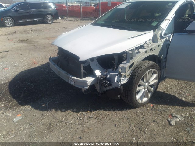 Photo 5 VIN: 1G4PR5SKXE4123185 - BUICK VERANO 