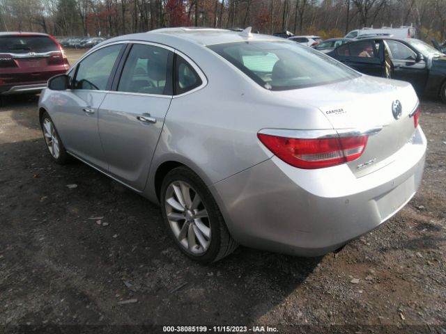 Photo 2 VIN: 1G4PR5SKXE4202100 - BUICK VERANO 