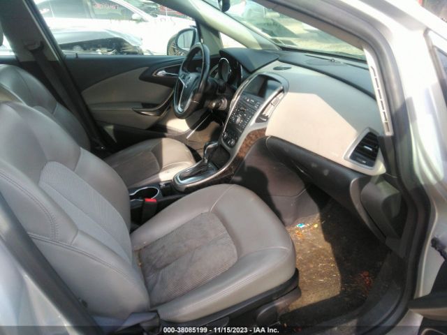 Photo 4 VIN: 1G4PR5SKXE4202100 - BUICK VERANO 