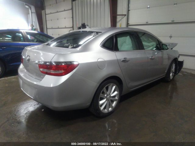 Photo 3 VIN: 1G4PR5SKXE4213050 - BUICK VERANO 