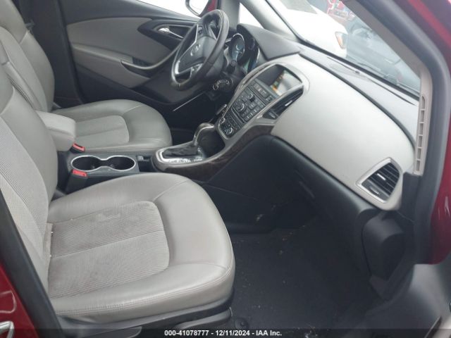 Photo 4 VIN: 1G4PR5SKXH4109209 - BUICK VERANO 